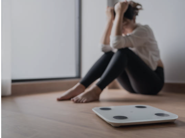 4 Common types of Eating Disorders: Symptoms and Treatments